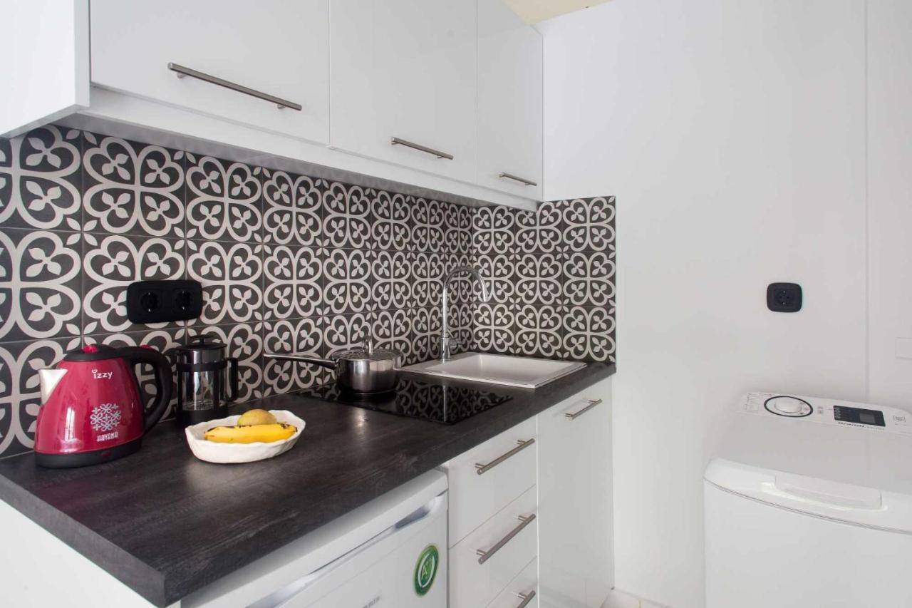Newly Renovated Studio Downtown Athens! מראה חיצוני תמונה